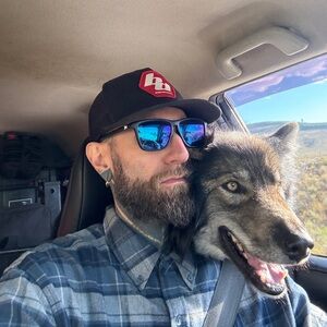 Meet your Posher, Theodore